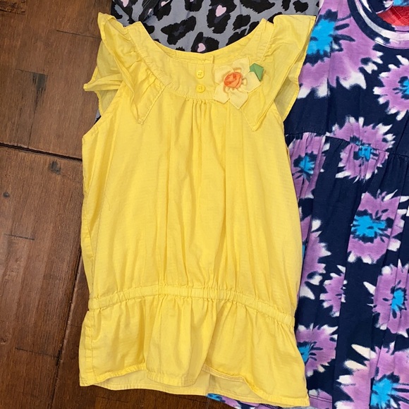 6-6X-7  EUC LOT 4 items tank dress flannel&tunic, black&white is not available - Picture 2 of 9